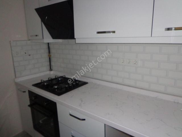 Huzur Mah.yüksek Giriş Yapılı Masrafsız Daire 68m2