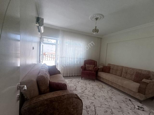 Huzurevleri Mekke Camisi Civarında 3+1 Satılık Daire