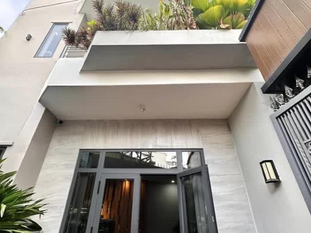 HXH Lê Quang Định p5 Bình Thạnh chỉ 10 tỷ 300 có ngay nhà 3 tầng 100m2
