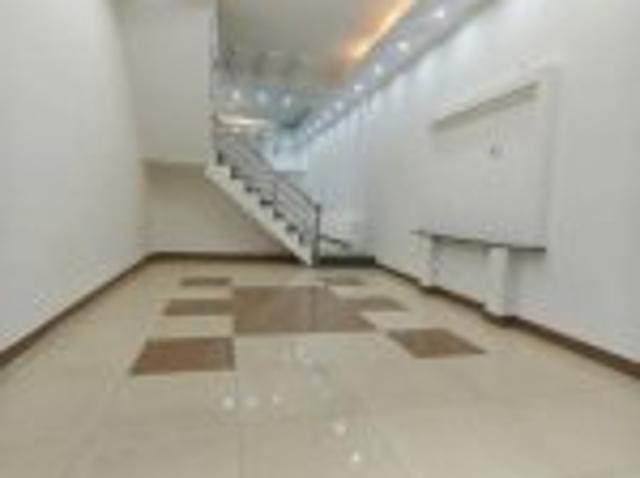 Hxh Nhà Âu Dương Lân Q. 8, 68M², Chính Chủ Cần Bán Tầng 4, Mới Ken, 70M Chỉ 7.58 Tỷ