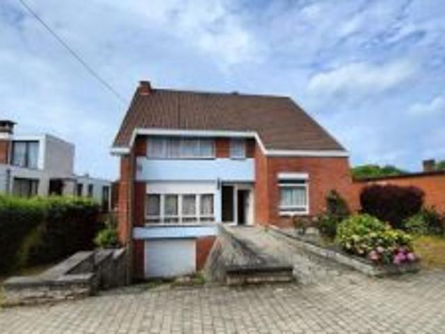 Hyon rue Louis Piérard 38