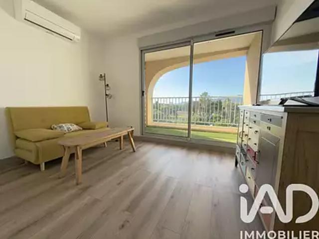 Hyères 83400 Achat / Vente appartement 2 pièces t2