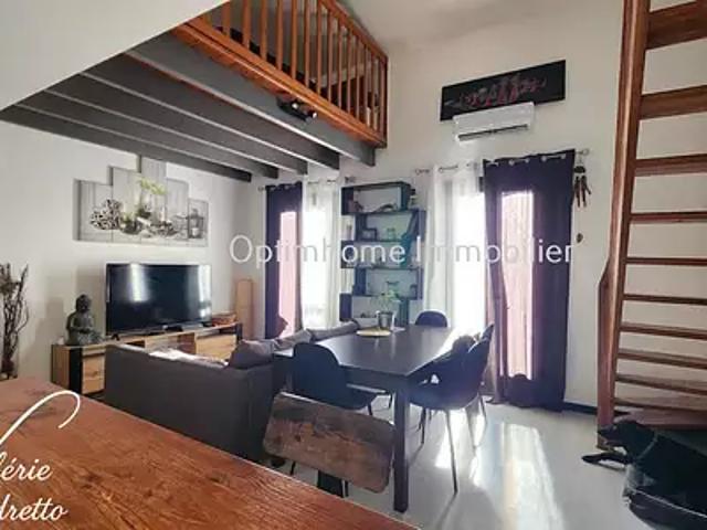 Hyères 83400 Achat / Vente appartement 2 pièces t2 cave balcon