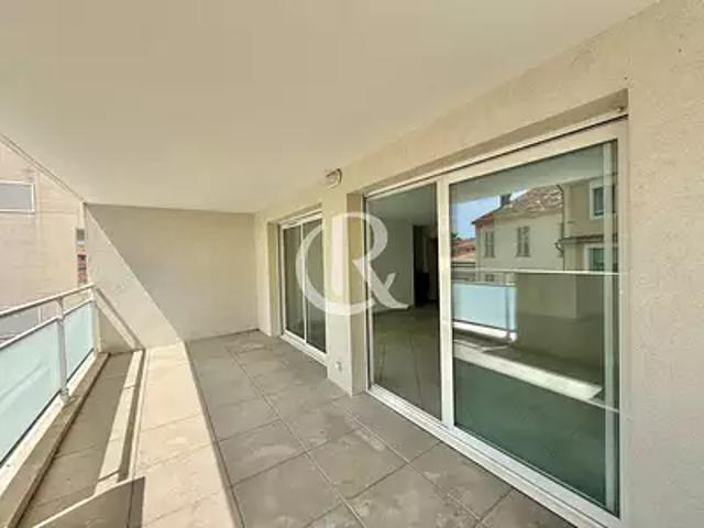 Hyères 83400 Achat / Vente appartement 4 pièces t4