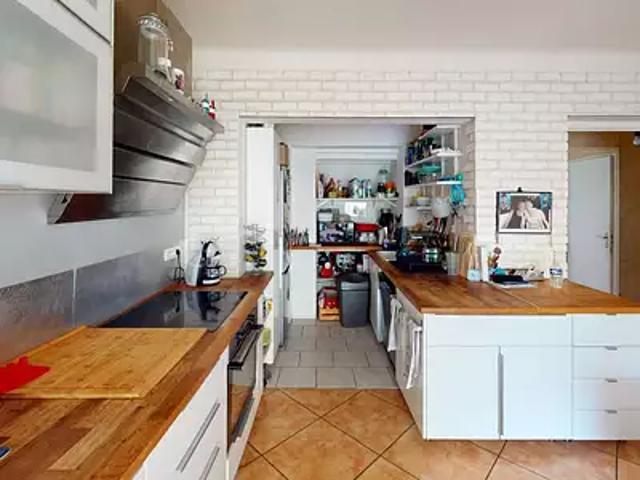 Hyères 83400 Achat / Vente appartement 4 pièces t4 au dernier étage