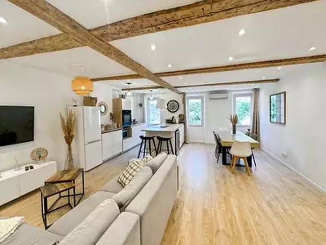 Hyères 83400 Achat / Vente appartement 4 pièces t4 au dernier étage