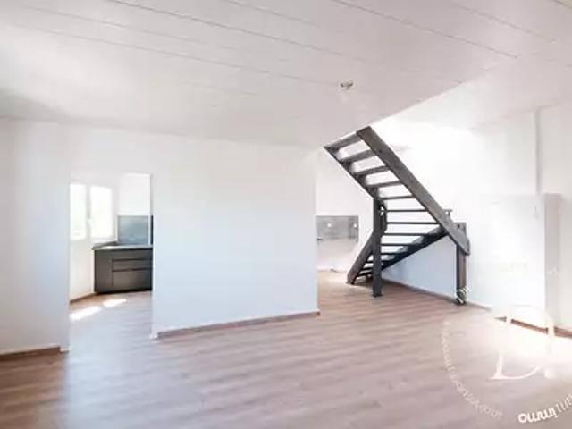 Hyères 83400 Achat / Vente appartement 6 pièces t6 au dernier étage parking