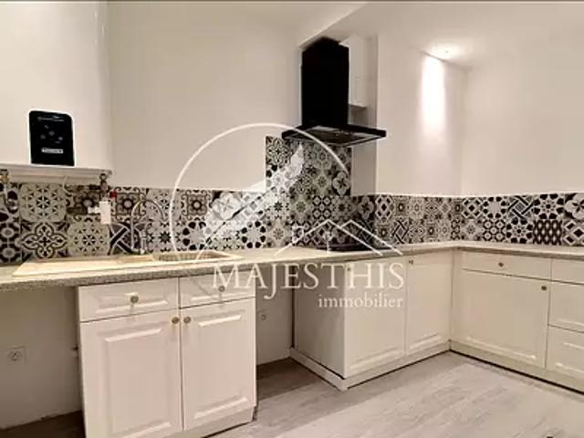 Hyères 83400 Achat / Vente immeuble