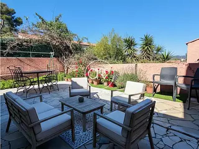 Hyères 83400 Achat / Vente maison 4 pièces t4