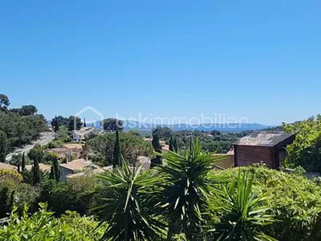 Hyères 83400 Achat / Vente maison 5 pièces t5 terrasse
