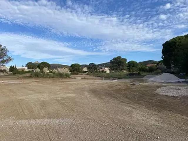 Hyères 83400 Programme neuf terrain neuf à vendre