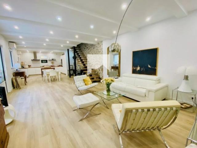 HYERES Élégante Maison de Village au Cœur de Hyères – Charme et Modernité