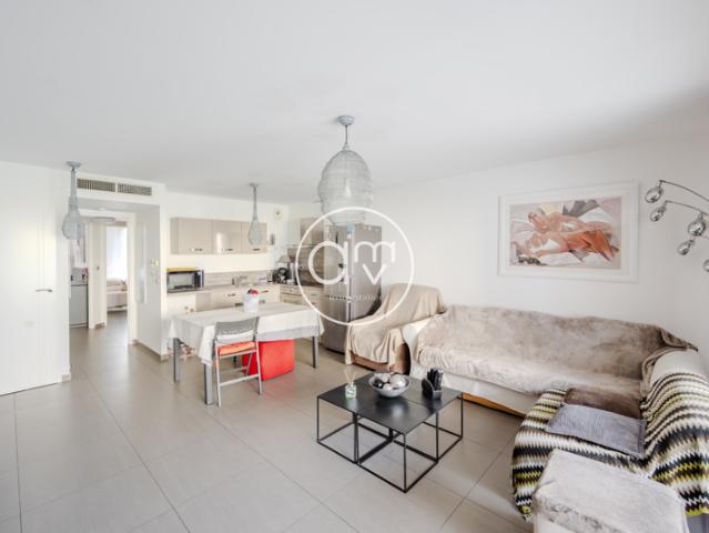 HYERES OLBIUS RIQUIER APPARTEMENT T3 TERRASSE GARAGE