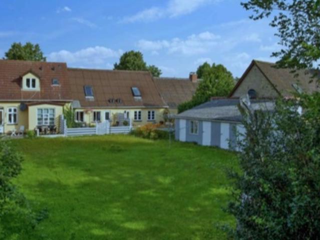 Hyggelig 2 værelses loft lejlighed Nykøbing Sj, Vestsjælland