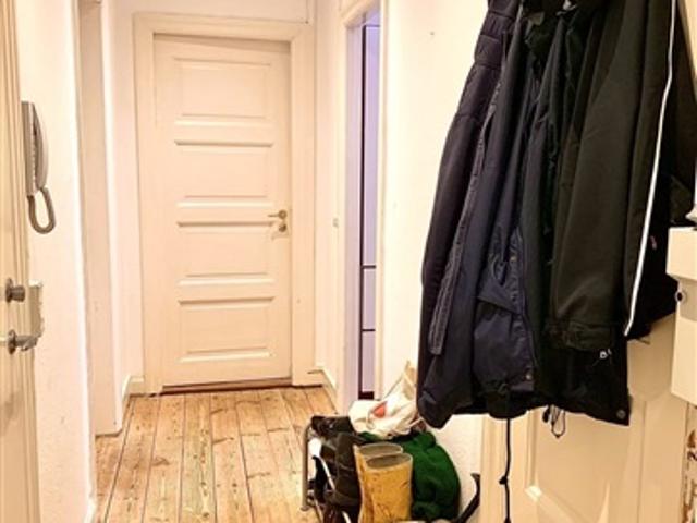 Hyggeligt værelse på Amager i rolig lejlighed, København S, København