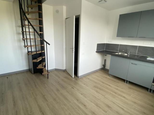 Hyper centre, appartement rénové à neuf