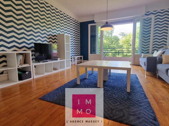 HYPER CENTRE SUPERBE T4 MEUBLE 120m² 2 BALCONS