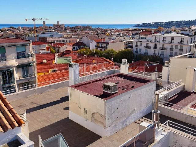 Hyper Centre Toit Terrasse 138m² Antibes