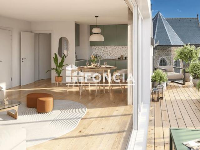 HYPER CENTRE VILLE Appartement T4 orienté Sud, grand balcon, belles prestations