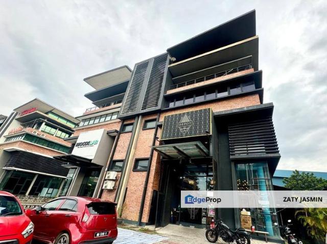 i32 Puchong Industrial Park