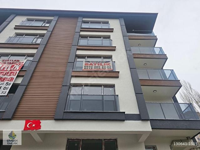 ŞİMŞEK EMLAK AKPINAR MH.KONYA YOLU 110M2 KAT KONUMUN DA Y.GİRİŞ
