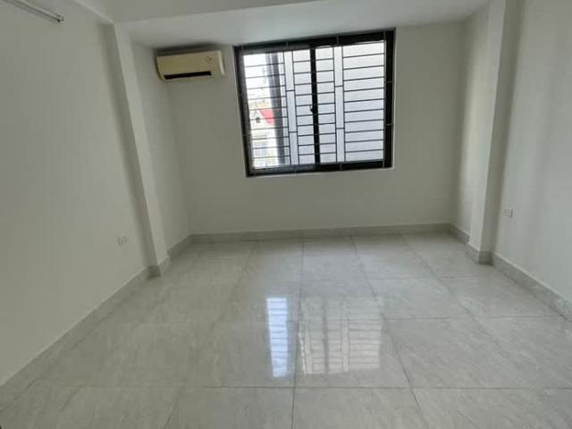 Đại mỗ nam từ liêm ô tô đỗ gần 32m x 4 tầng giá 5, x