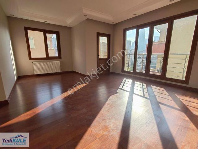 İmf Yakın Site İçinde 1.katta 3+1 120 M² Ebeveyn Banyolu Daire