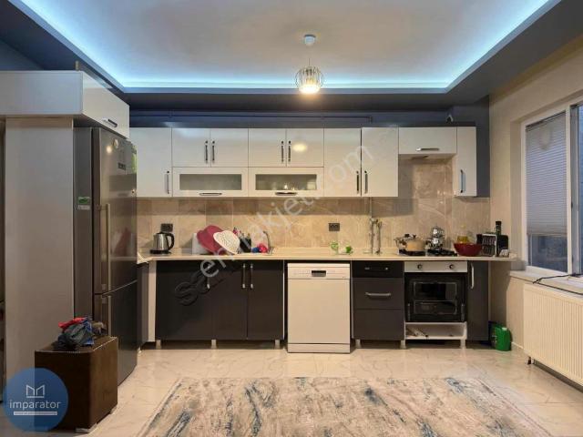 İmparator | Şehitler Cad Yakını/ Sitede 135m/ Full Eşyalı 3+1
