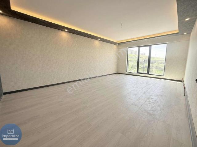 İmparator | Harika Konum.! Ş.cengiz Topel Mah. 170 M² Lüx 4+1