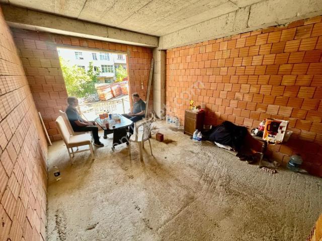 İmren Gayrimenkulden Tevfikbey Mh 2+1 75 M2 Ön Cephe Yüksek Giriş