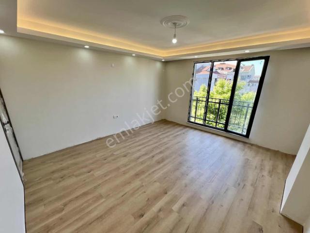 İmren Gayrimenkulden Tevfikbey Mh. 2+1 90m2 Otoparklı Lüks Daire