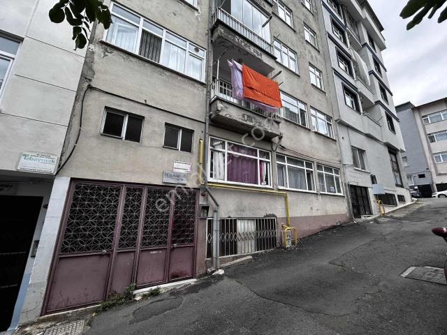 İnvestor Gayrimenkul Kiralık 3+1 Daire