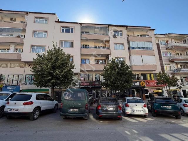 İnal Emlak'tan Burç Mahallesinde Kiralık 3+1 Daire