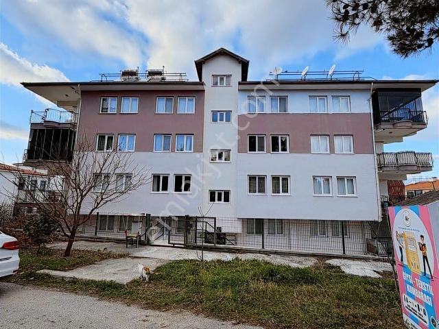 İnal Emlak'tan Emek Mahallesinde Satılık 4+1 Daire