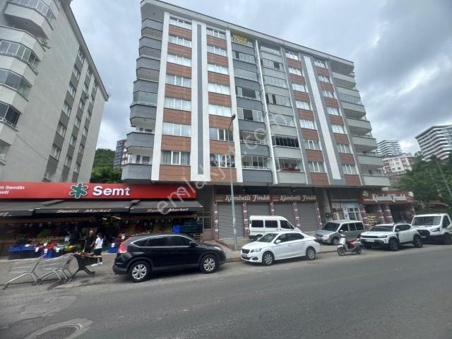 İnanç Emlaktan Kavaklarda 3+1 Geniş Kiralık Daire