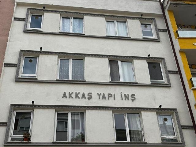 İNCE GAYRİMENKUL'DEN CUMARTESİ PAZARI CİVARI 1+1 AMERİKAN MUTFAKLI SATILIK APART