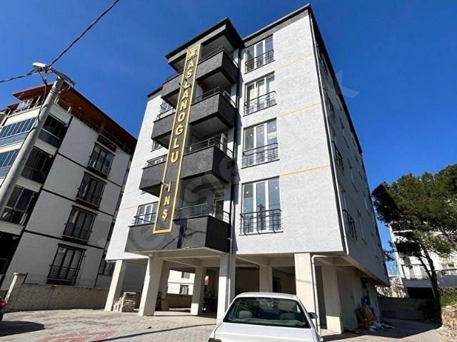 İNCEOLU'NDAN KİRALIK 1+1 SIFIR YÜKSEK GİRİŞ KAT DAİRE