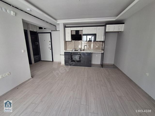 İNCEK'TE SATILIK 1+1 FIRSAT DAİRESİ