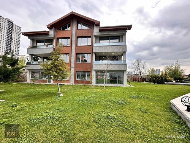 İncek'te Site İçerisinde 7+2 Sıfır Villa KALİ A.Ş