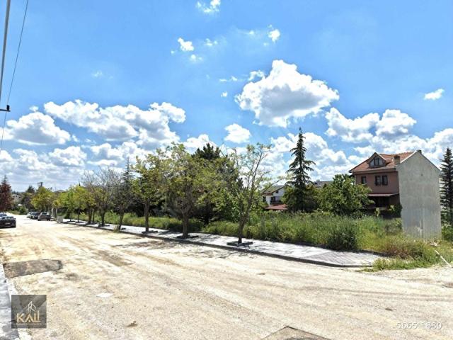 İNCEK BULVARI MERKEZİ KONUMDA KDV'Lİ 405 M2 KÖŞE PARSEL KALİ A.Ş