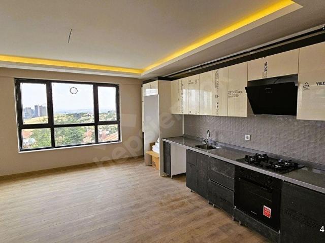İNCEK TAŞPINAR GENİŞ KULLANIM CAM BALKONLU GD CEPHE KİRALIK 2+1
