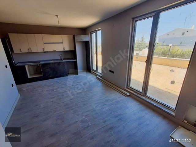 İNCEK TAŞPINAR EMLAKTAN 2+1 GENİŞ BAHÇE KULLANIMLI FIRSAT DAİRE