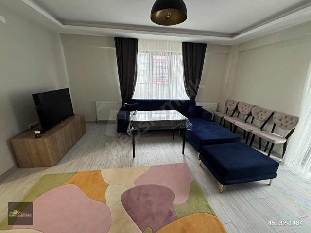 İNCEK TAŞPINAR EMLAK'TAN SATILIK 1+1 LÜX YAPILI DAİRE