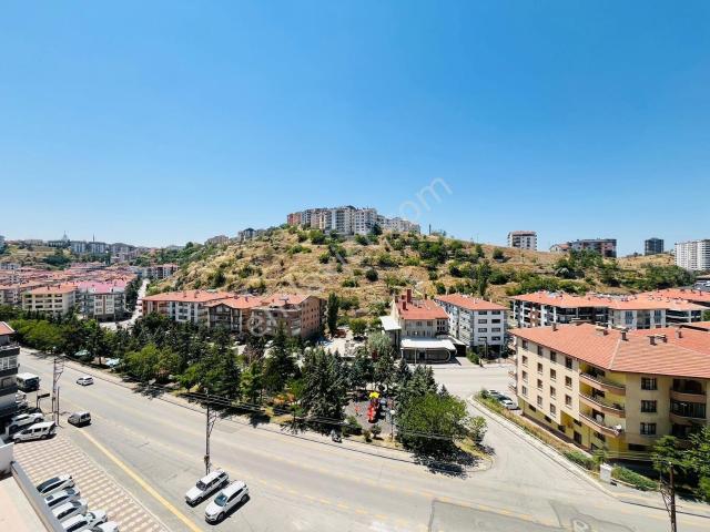 İncesu Cadde Üzeri Vade takas Olur Sıfır 3+1 Geniş Satılık Daire