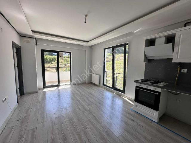 İncesu Yalı Da Ana Yola 1 Sokak Mesafede 1+1 Kiralık Daire