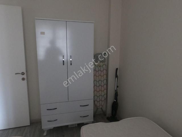 İncilipınar'da Eşyalı 1+1 Kiralık Apart Daire Yüksek Zemin