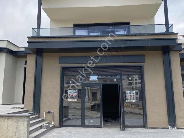 İndere Toki Muhteşem Konum 3 Katlı Dükkan 250 M2 Kallanım Alanı