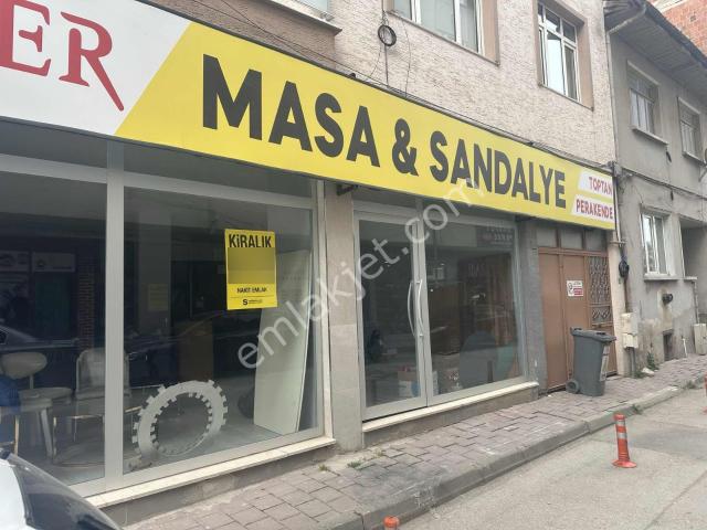 İnegöl Merkezde Kiralık 120m2 Dükkan