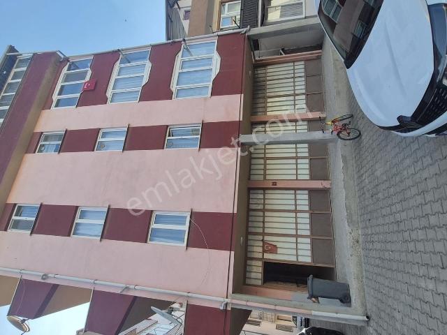 İnegöl Merkezde Vergi Dairesi Mevkii Kiralık 85 M2 Depo