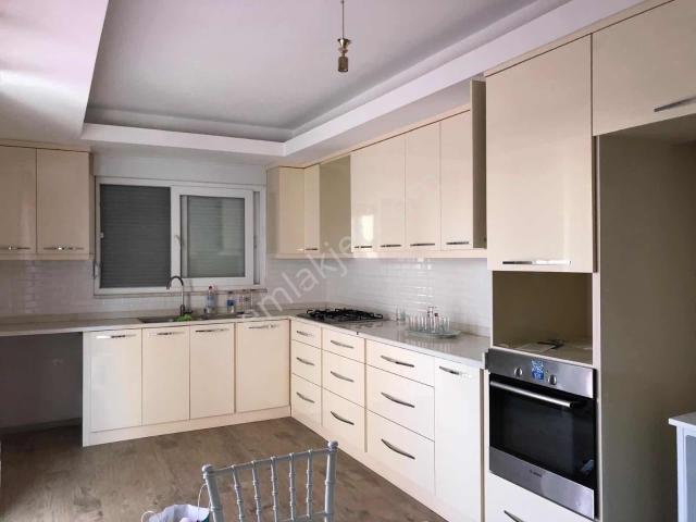 İnfo Ilıca'da Hayalinizdeki 3+1 Dubleks Kiralık Daire Teraslı